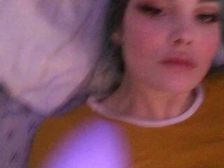 hinaughtya Vicious bitch having fun at work