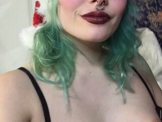 hinaughtya playing with dildo