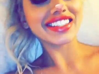 gwen singer Cute mare gently masturbates pussy