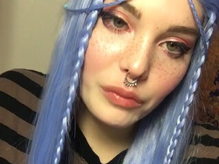 hinaughtya Appetizing beast rides sex toy