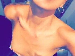 gwen singer Naughty bitch masturbates pussy sex toy