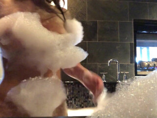 eva lovia big tit babe pulls clit