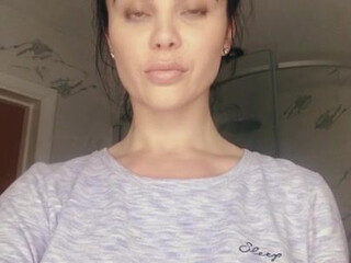 emmag onlyfans twirling pussies and tits