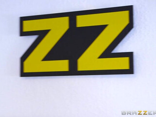 dillon harper uboltali undress