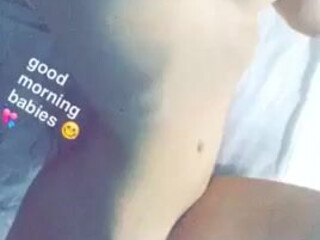 cherubesque juicy chick and her round tits