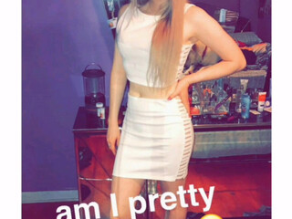 queenavamarie onlyfans Blonde woman gently masturbates pussy