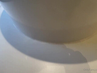 [OnlyFans] LaSirena69 & Dredd (20 Rebellious Curvy licks dildo