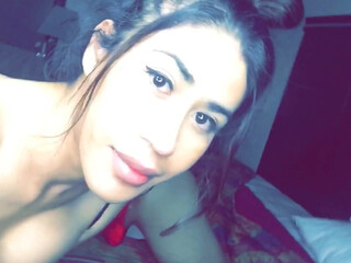 Ts Barbie (@barbie Sexy wench gently masturbates pussy