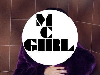 Holly Peers onlyfans 13 December 2021