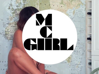 Holly Peers onlyfans Lustful trash dumps juicy tits