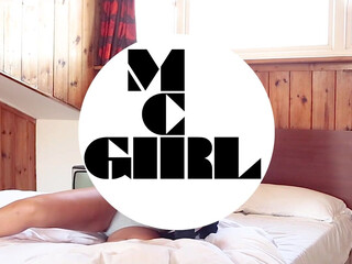 Holly Peers onlyfans Fair-haired passion puts on small tits