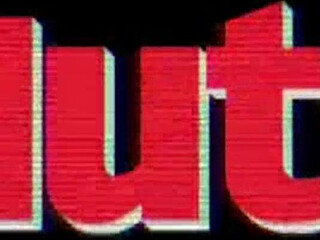 Holly Peers onlyfans Busty chick gets naked