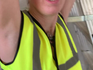 BoltOnWife (@boltonwife) onlyfans Insatiable slut fucks two holes