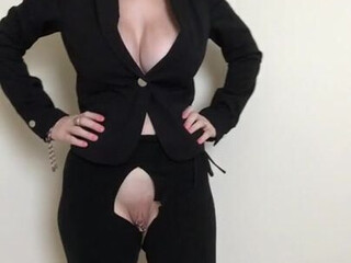 BoltOnWife (@boltonwife) onlyfans Busty BBW shows intimate places