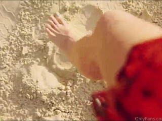 Axinia Shvyreva  onlyfans Crazy bitch bitterly pulls vagina