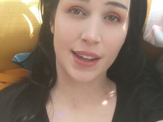 Aella Girl onlyfans juicy privat