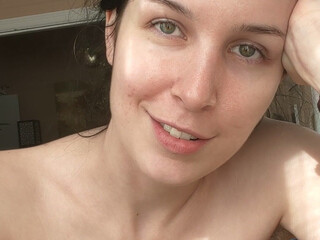 Aella Girl onlyfans Beautiful bitch enjoys cunnilingus