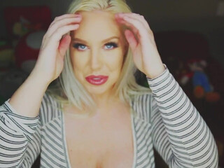 tara babcock onlyfans Hot women slapping each other