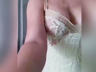 vanessa bohorques onlyfans playing with her ass