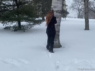 shiaswordgirl Naughty shlendra shows big tits