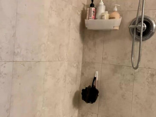 kandieangel Luxurious harlot poses in fr