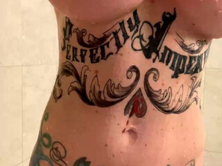 kandieangel Curvy brunette massages milking