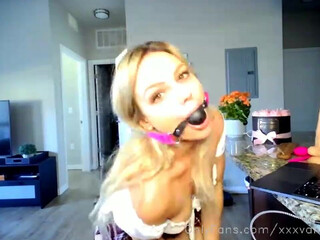 xxxvanessaxxx Cute girls fuck sex toy