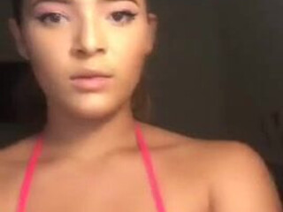 snowbunnyasiyah onlyfans Luxurious babe fucks pussy relish