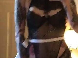 Maud Suicide Naughty Curvy Fucks Pussy