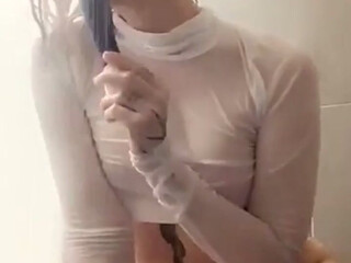 Layna Boo Lonely bitch delivers visual delight