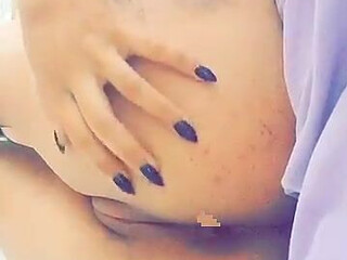 Lauren Duck Amazing slut fucks pussy