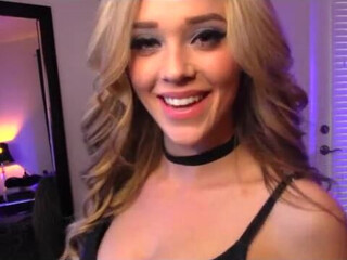 Kali Roses Naughty girl jerks pussy gagged