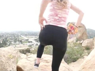 Kali Roses Hot babenka fingering vibrator