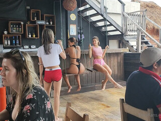 taliamint girl from naked chat