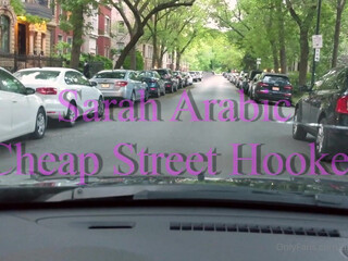 arabicslavegirl Sultry beauty fucks point with phallus