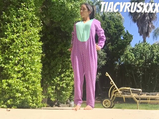 Tia Cyrus onlyfans Cute bitch fucks pussy with sex toy