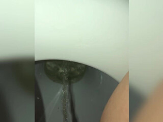 Goddess Grazi (@grazigoddess) onlyfans Sweet lady takes off her dress