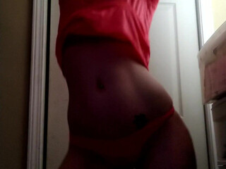 lawlessangel87 Busty blonde Jaro jerks off her cunt