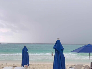 francesca.farago Shy bitch masturbates recklessly pussy