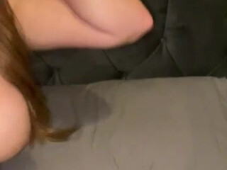 jessicag8081 Seductive skin masturbates pussy