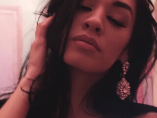 ambermg Cute confused pounding tits