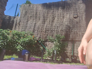 Hannah James aka hannahjames710 onlyfans Luxurious bitch fucks pussy with phallus