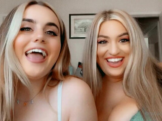 candycourt Sexy schoolgirl posing in a mini skirt