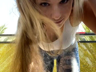 Riley Reign  onlyfans Adult blonde naughty in privatika