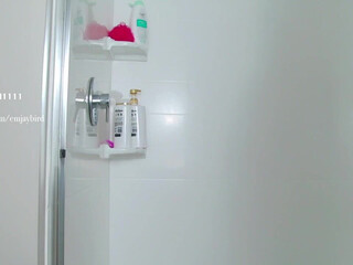 emilyjoneschat Incendiary Shmara plays with a big dildo