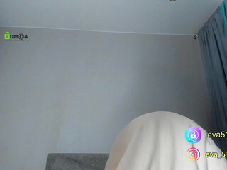 procrastination_ Cute curvy handjob pussy