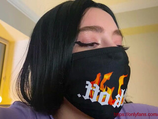 maksin_cb Titty shmara jerks off in private