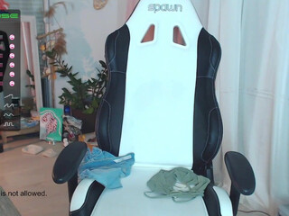 sexyhotwifeporn girl from naked chat