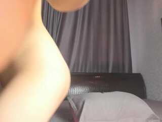 myon_yun Cute chick fucked by sex toy