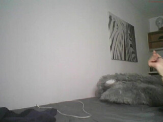 mariaaskyy Naughty housewives jerking their pussies